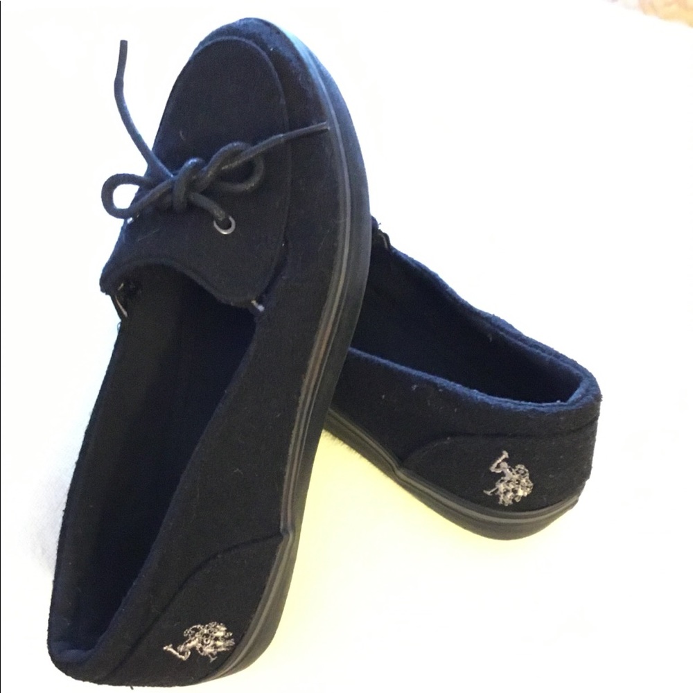 Black casual loafer style shoes/sneakers